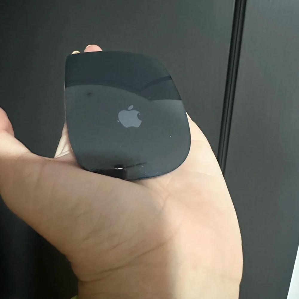 Apple Magic Mouse: Wireless, Bluetooth, Rechargeable